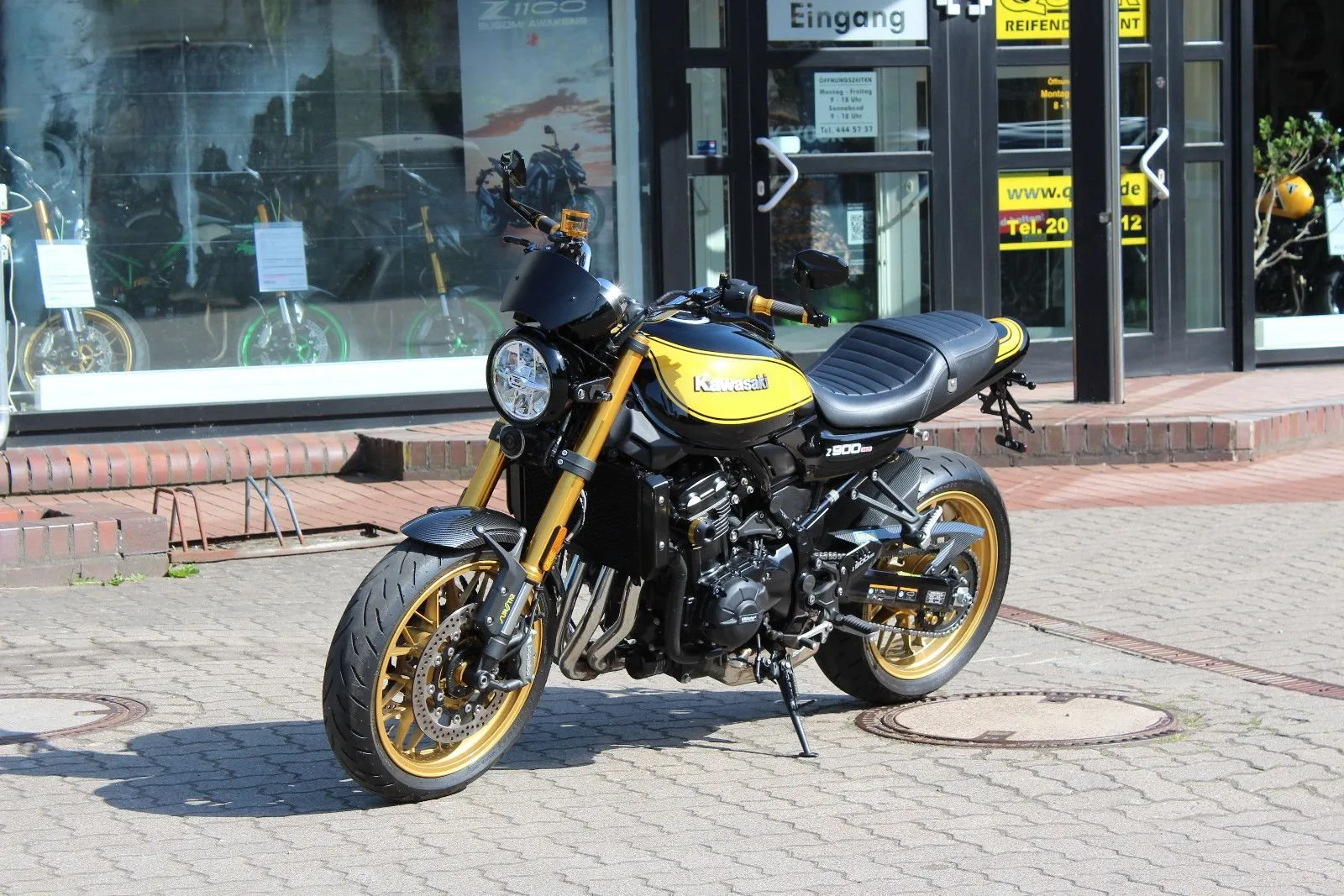 Kawasaki Z900 RS SE