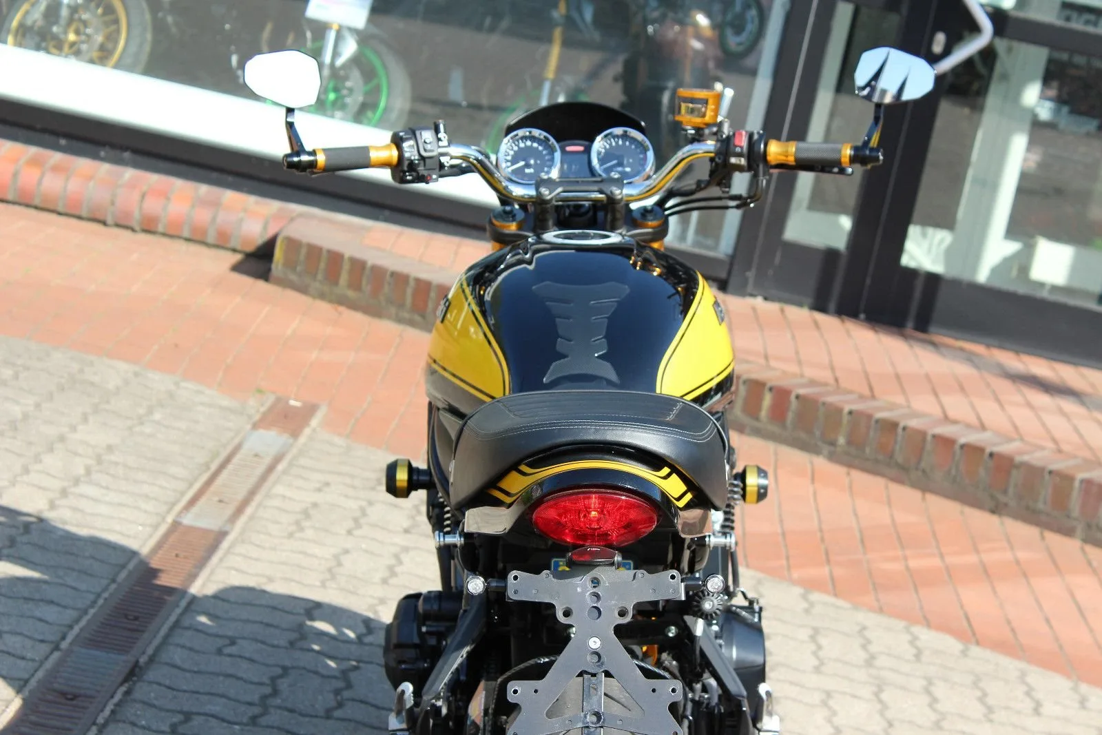 Kawasaki Z900 RS SE