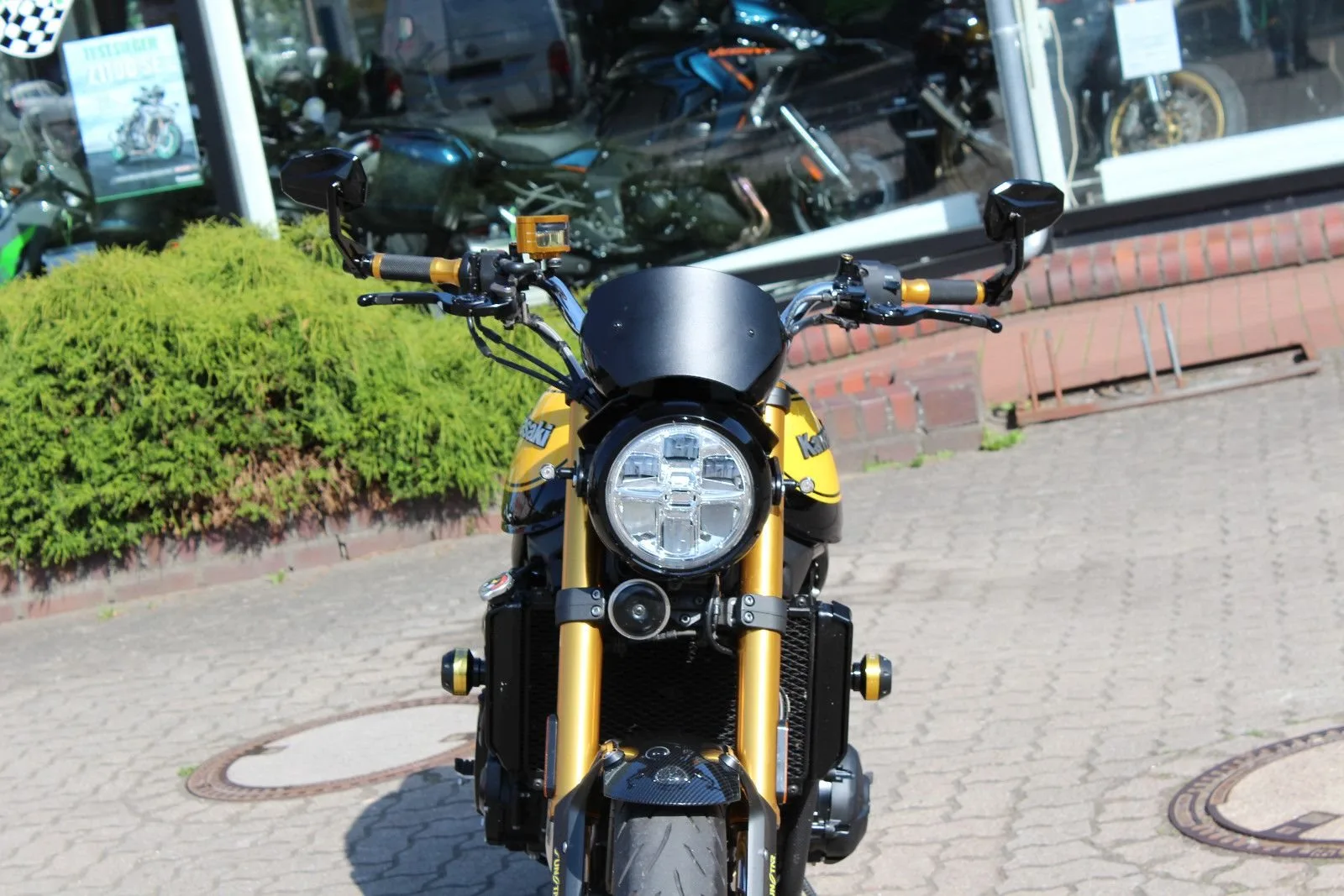 Kawasaki Z900 RS SE