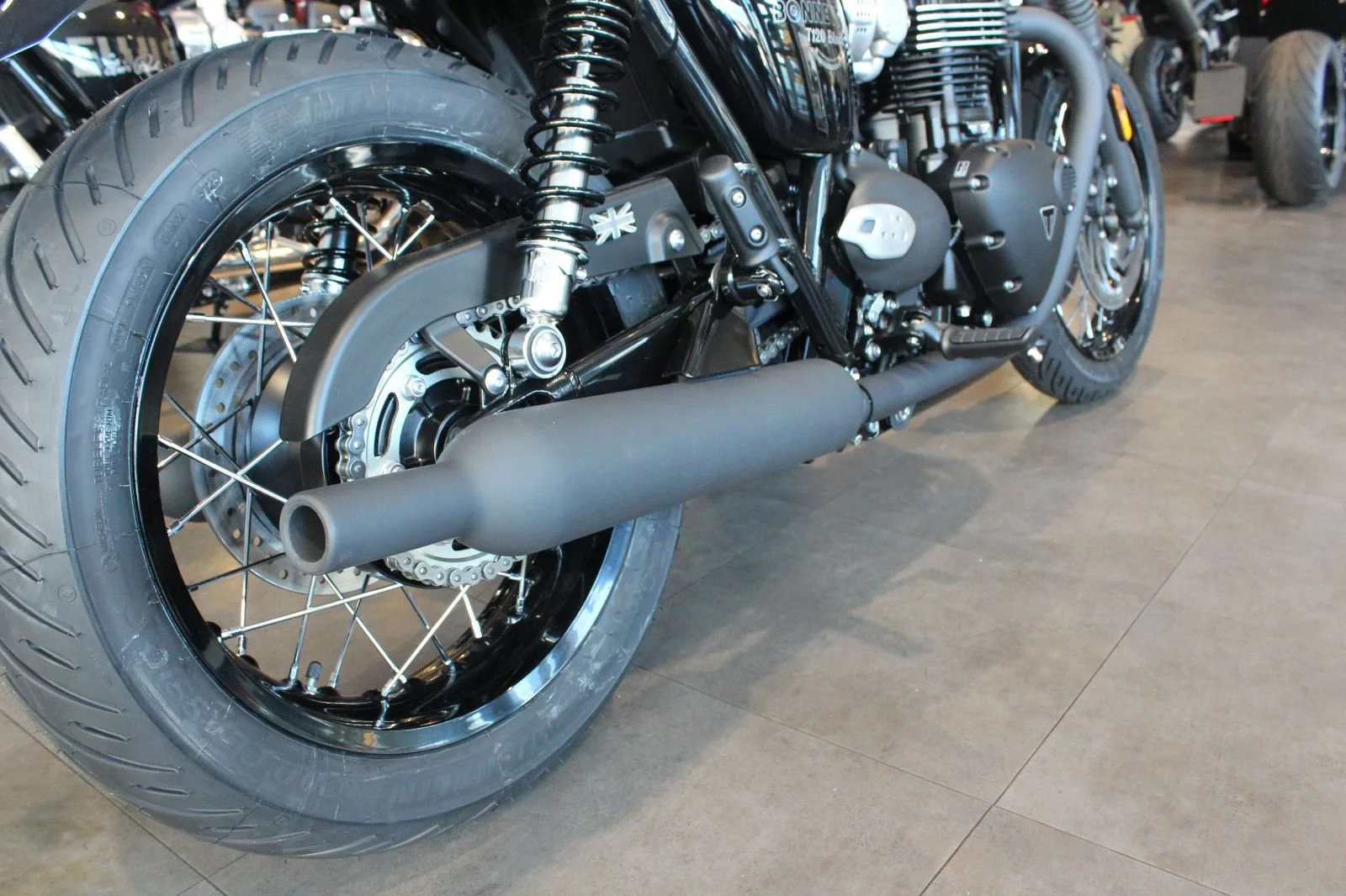 Triumph Bonneville T120 Black