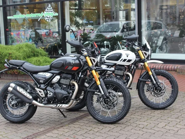 Triumph Scrambler 400 XC