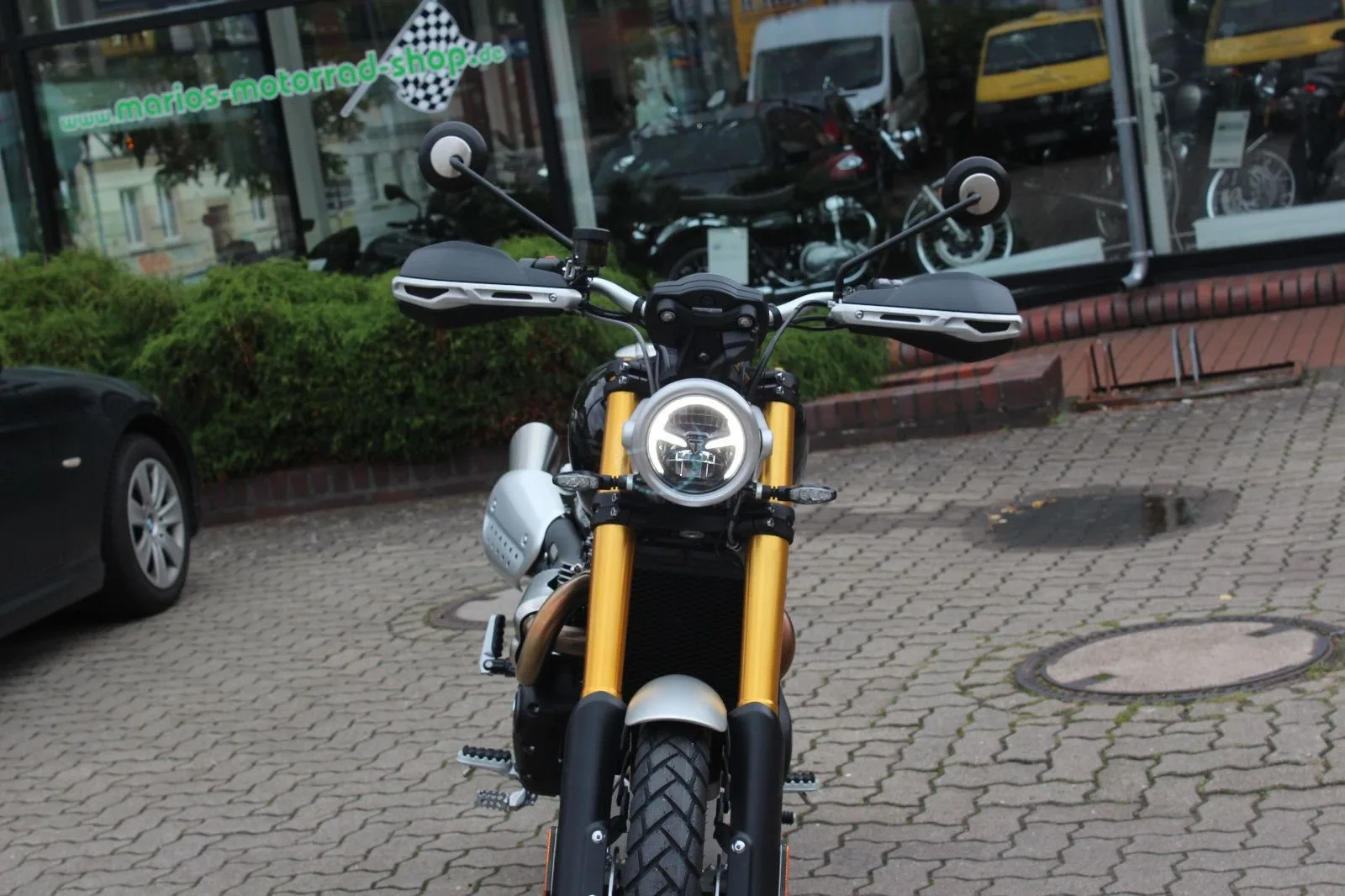 Triumph Scrambler 1200 XE