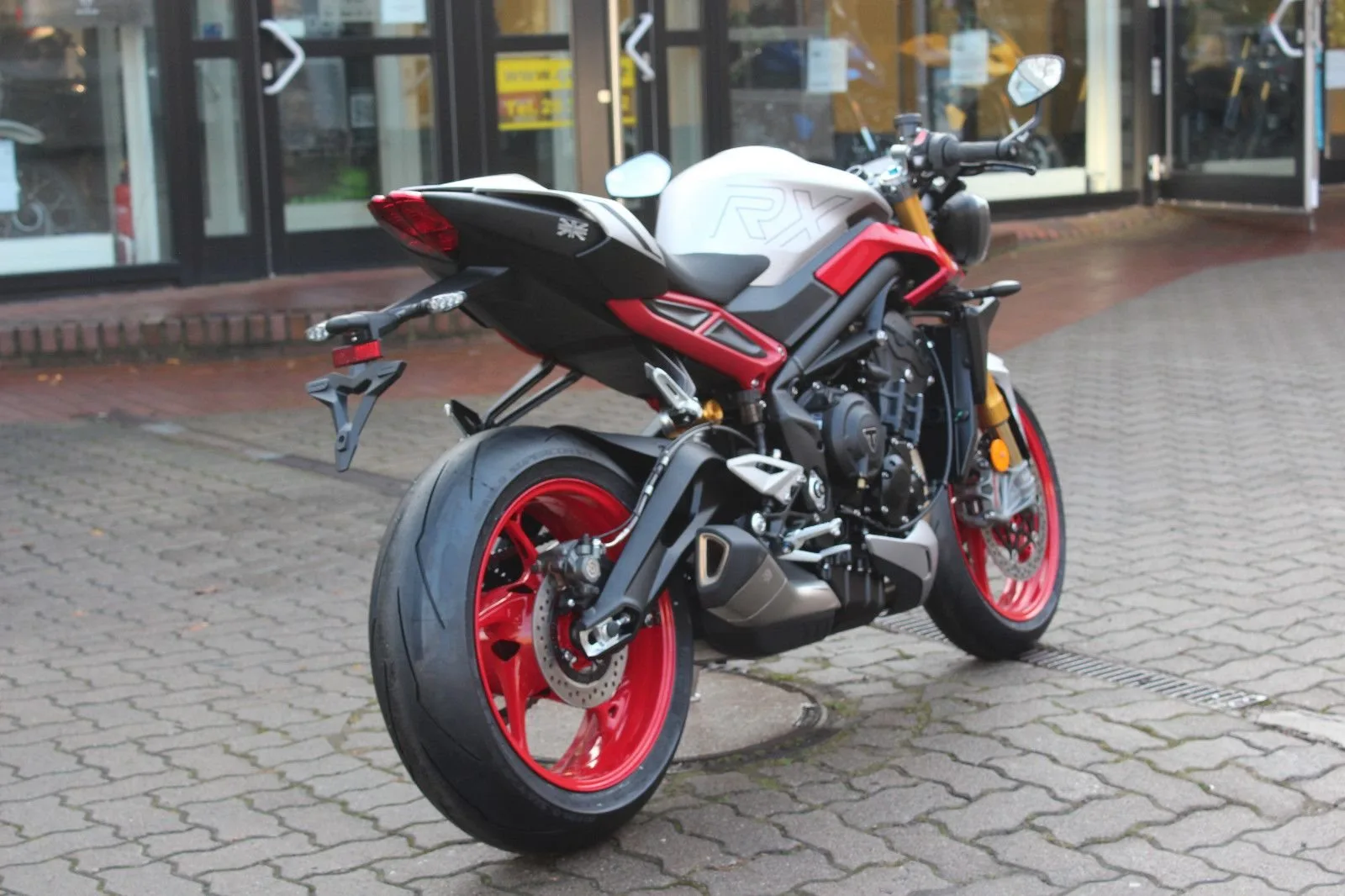 Triumph Street Triple 765 RX