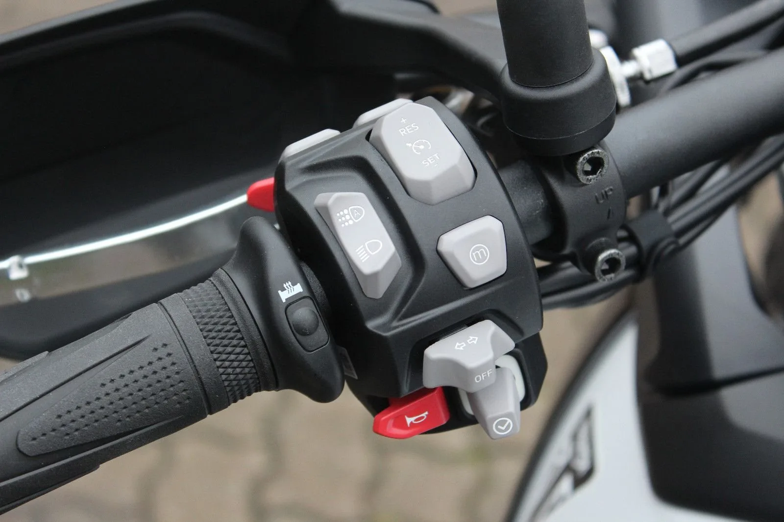 Triumph Tiger 900 Alpine Edition