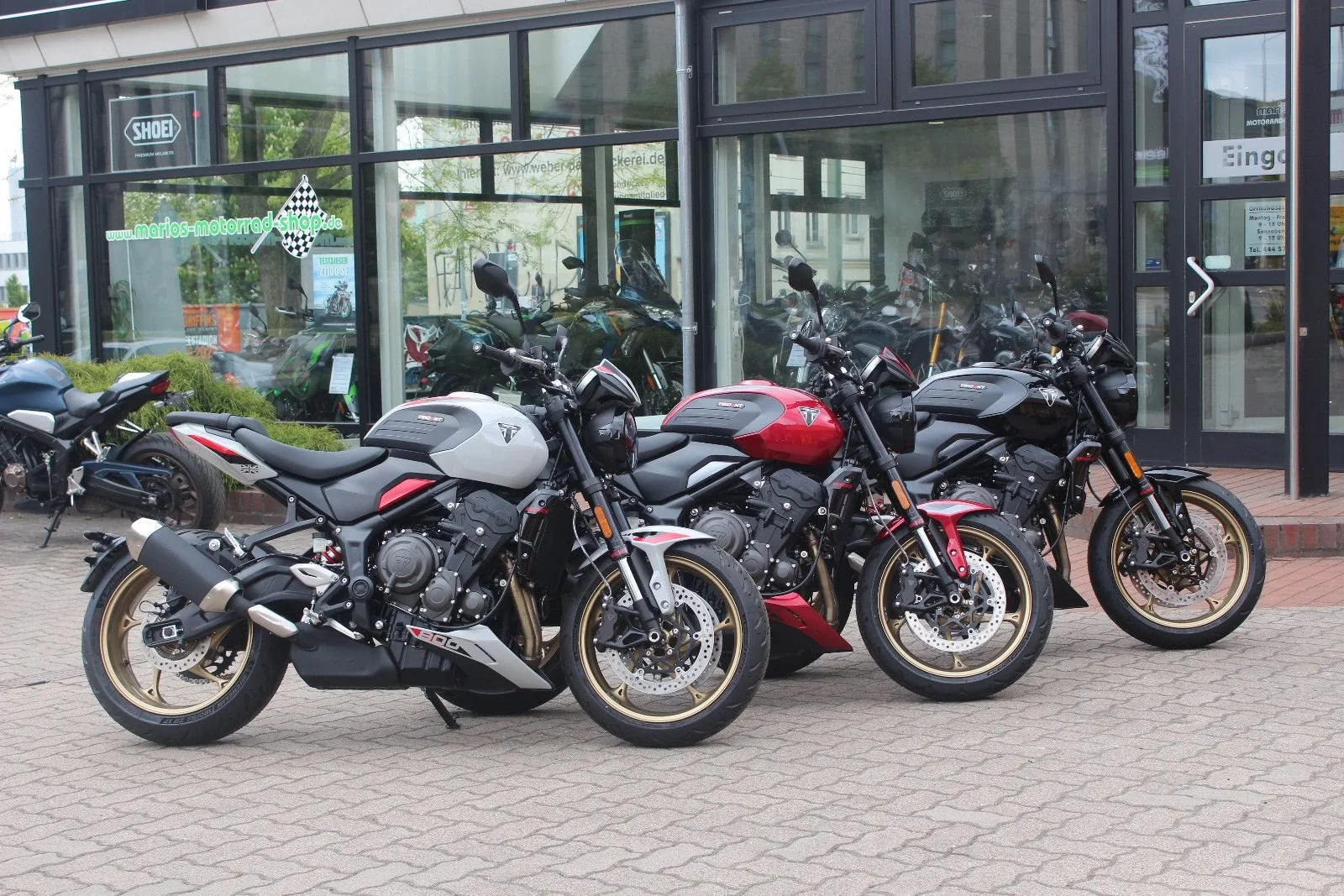 Triumph Trident 800