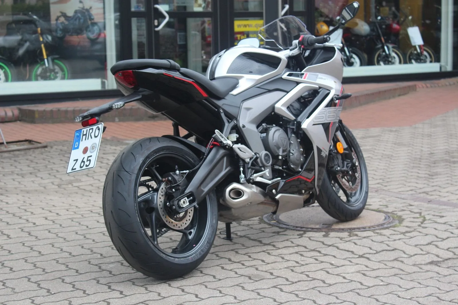 Triumph Daytona 660