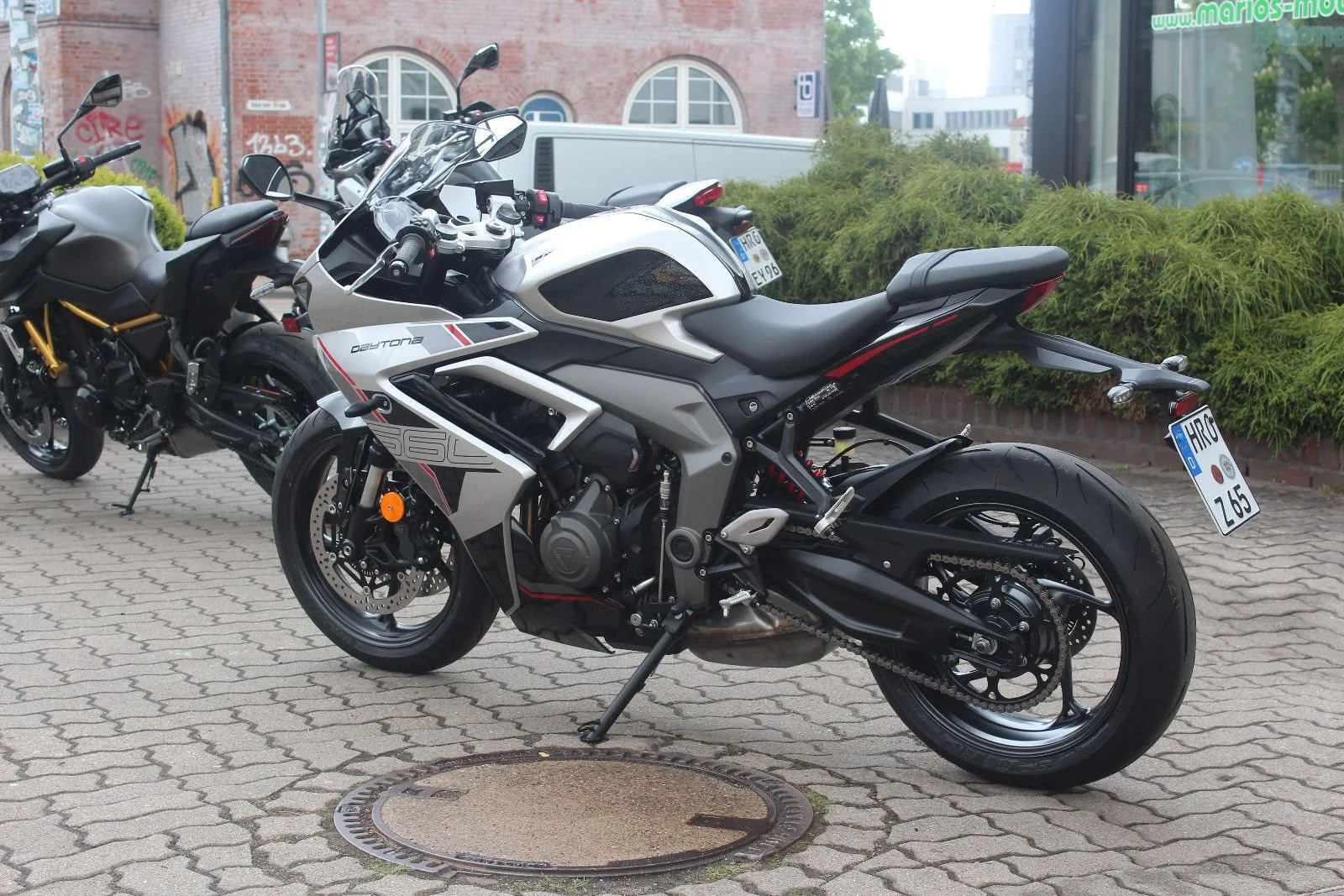 Triumph Daytona 660