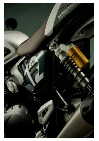 Triumph Speed Twin 1200 Cafe Racer Edition