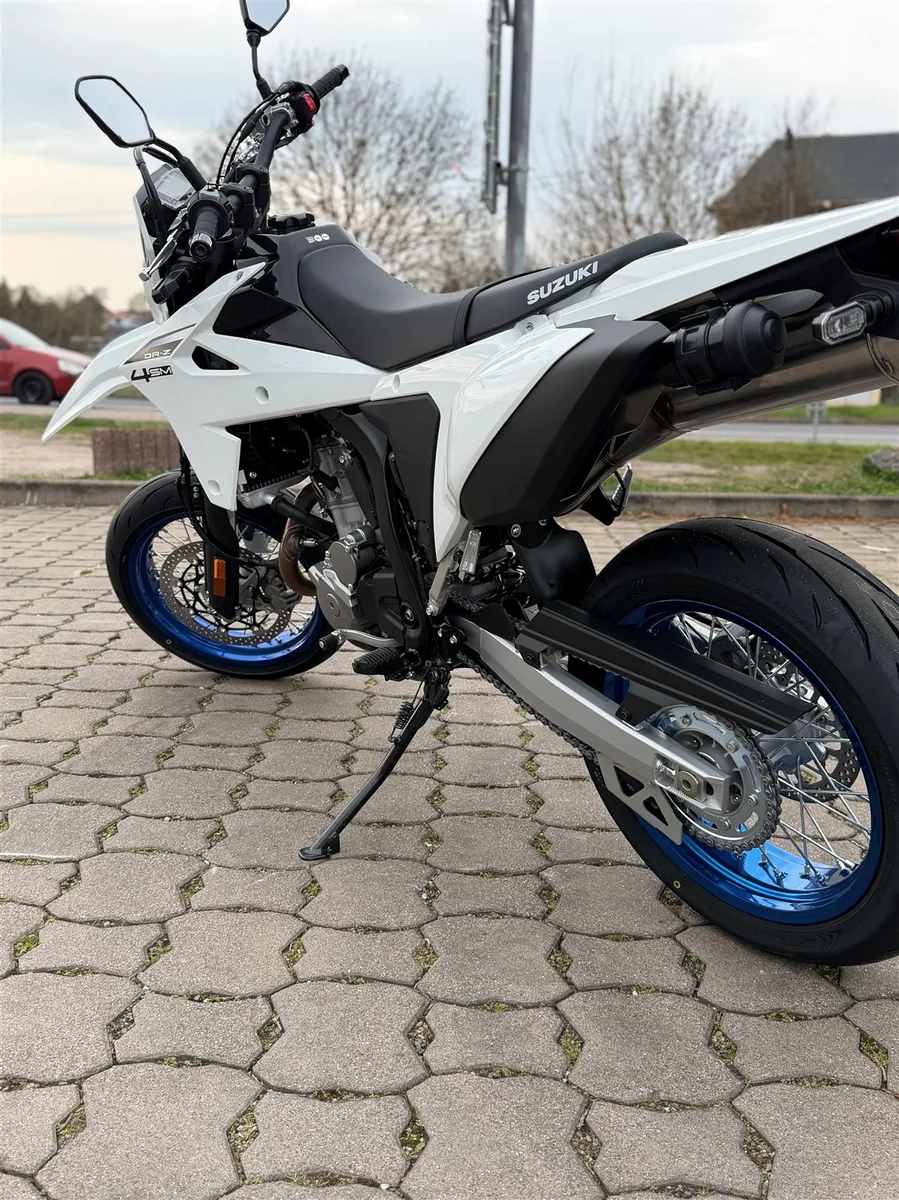 Suzuki DR-Z4SM Supermoto \* Preissenkung\*