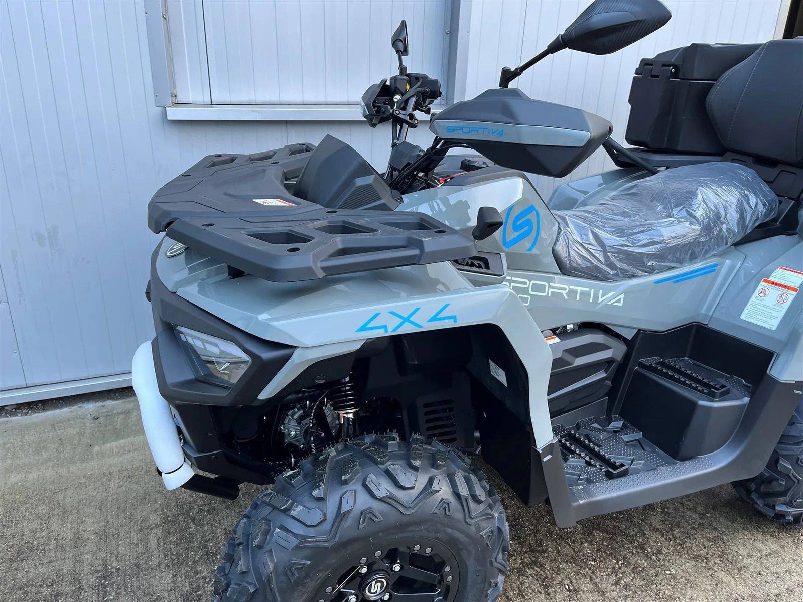 Sportiva 520 GT EZ 06-2026 mit 10 km incl. Heck Koffer ABS , EPS , T3B , 4x4