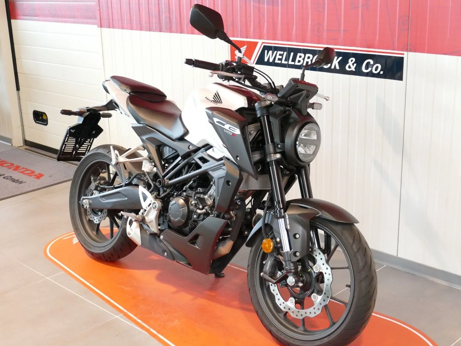 Honda CB125R