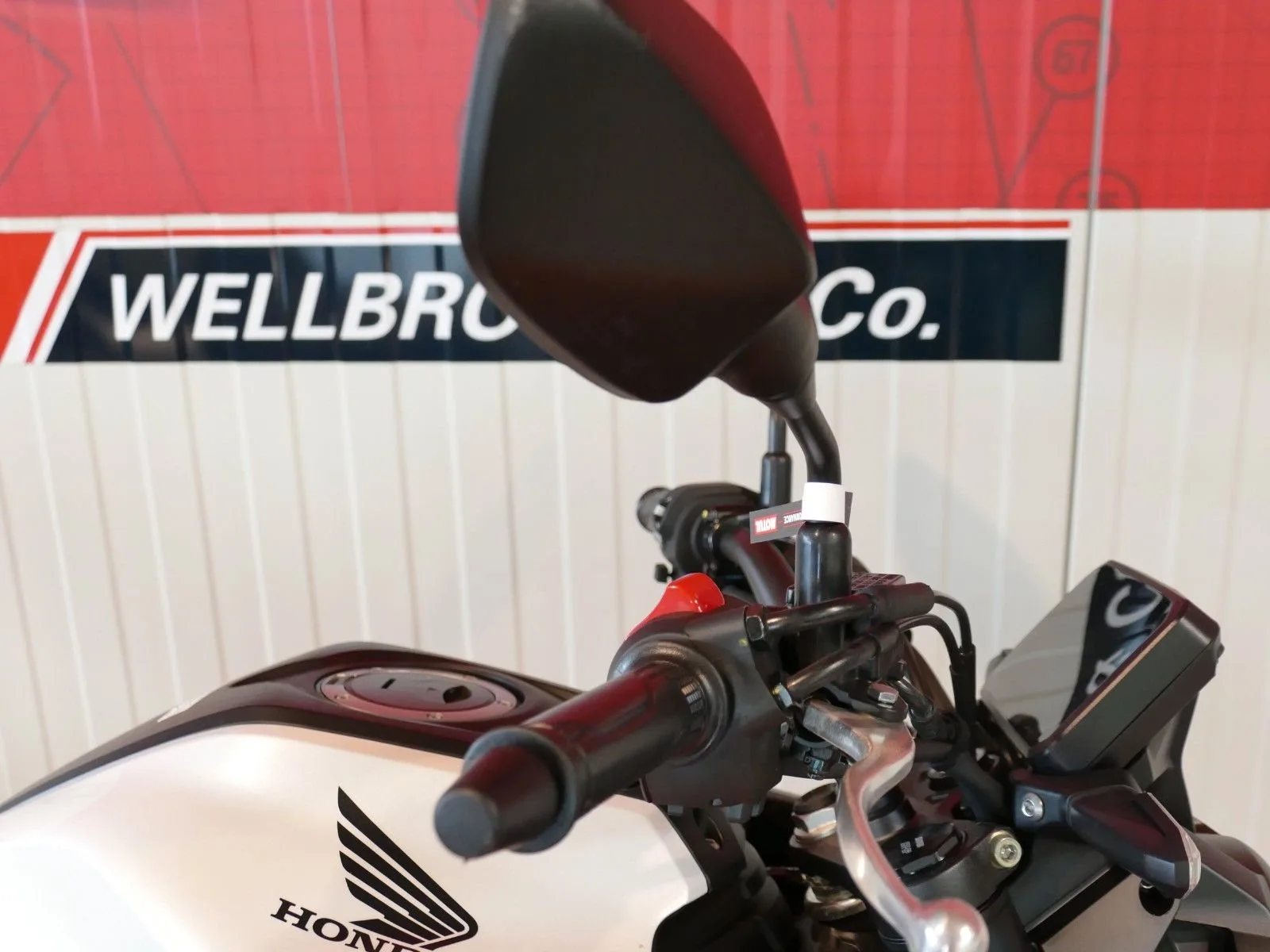 Honda CB125R