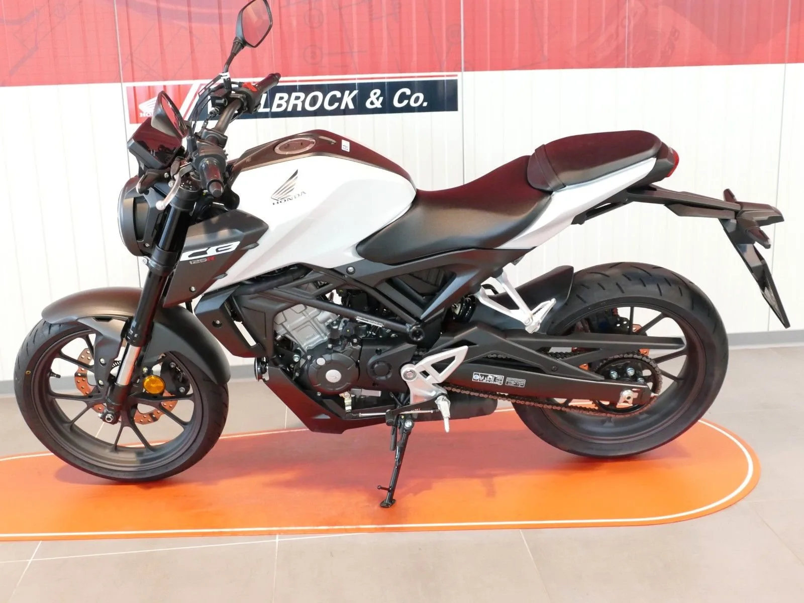 Honda CB125R