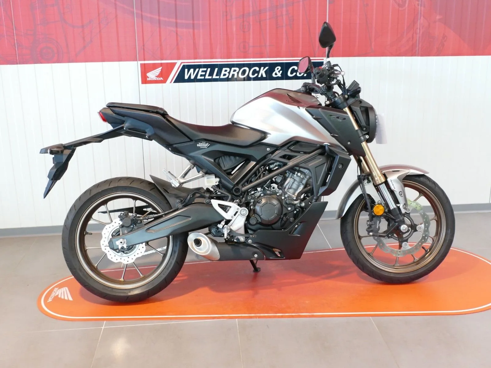 Honda CB125R