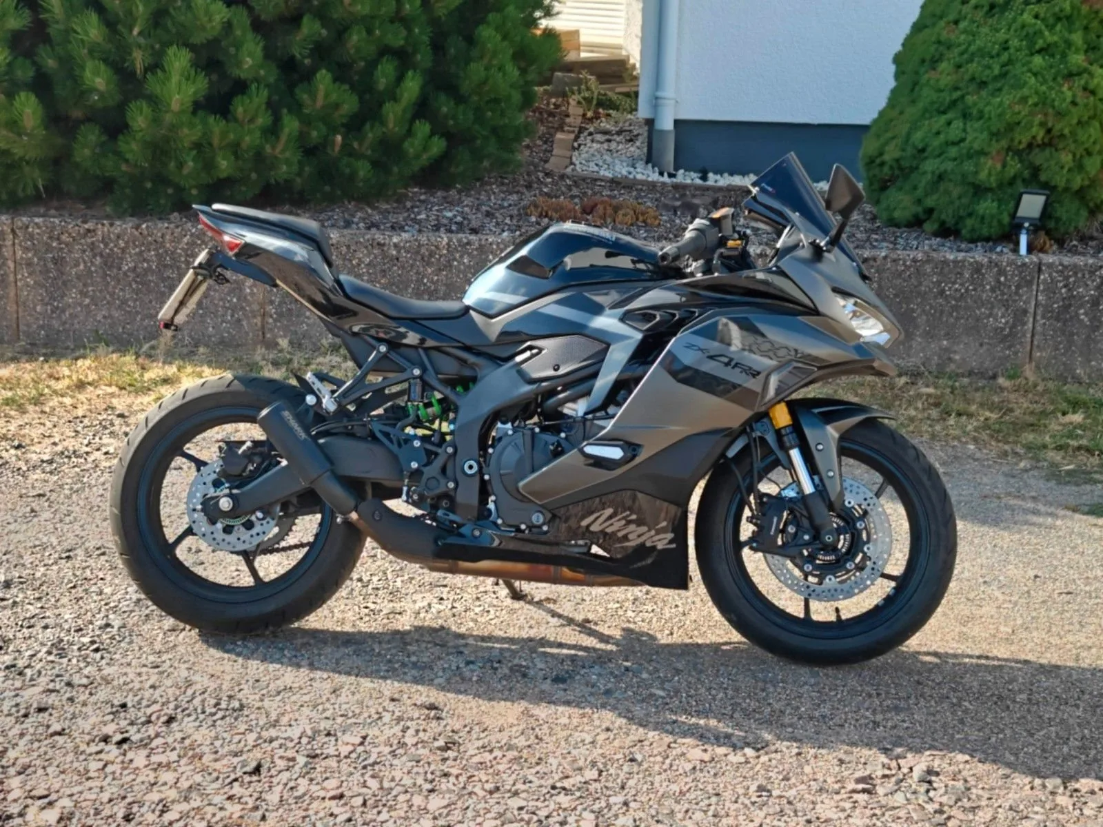 Kawasaki Ninja ZX-4RR