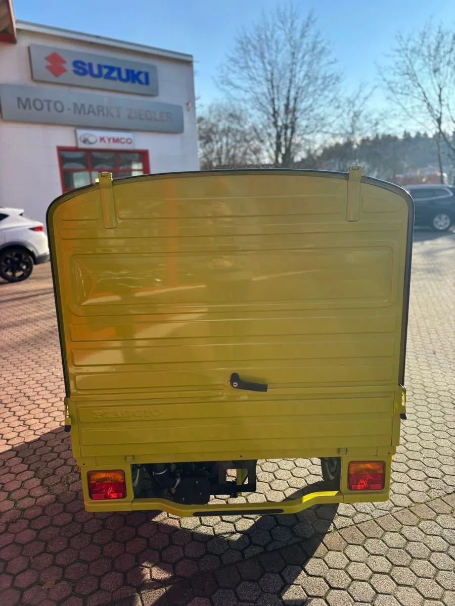 Piaggio Ape