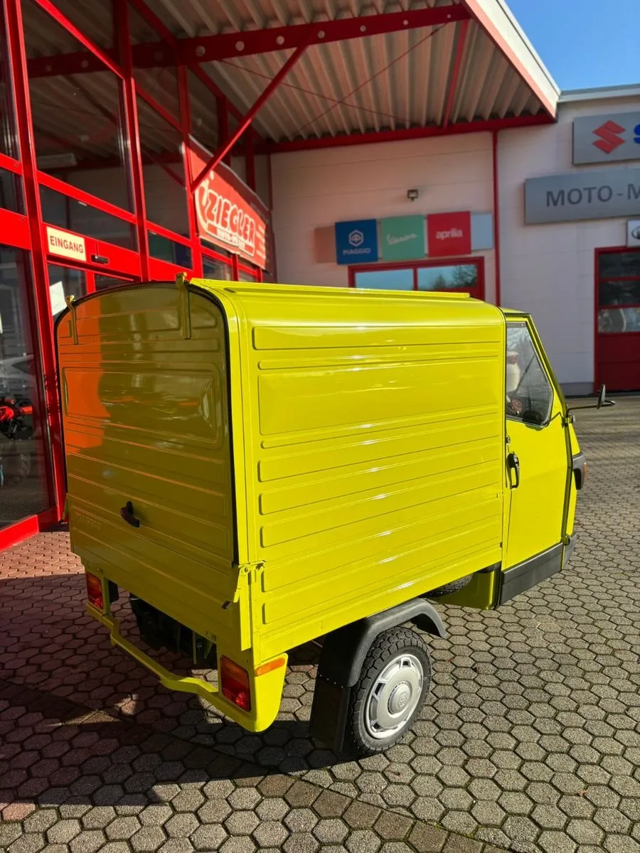 Piaggio Ape