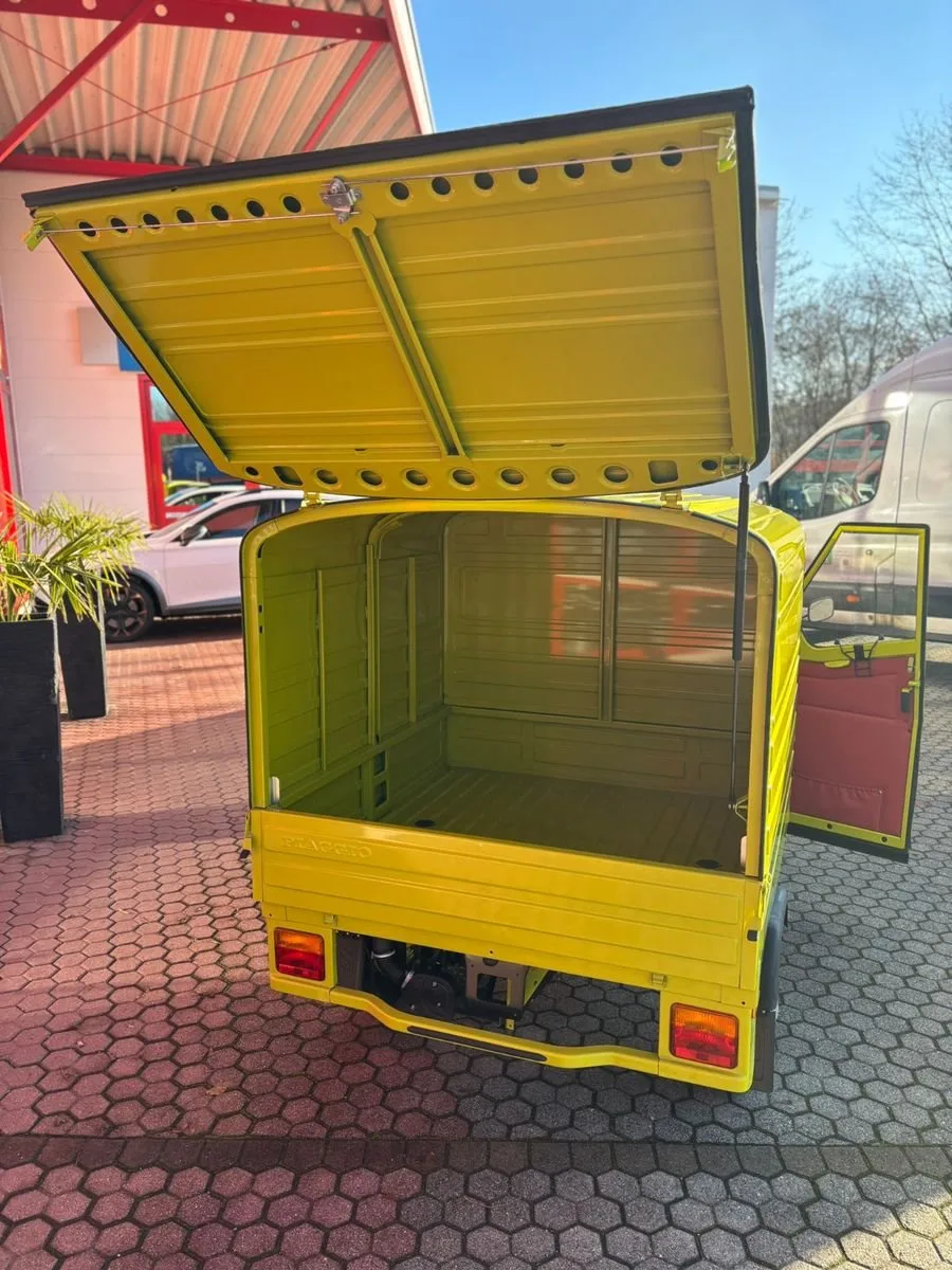 Piaggio Ape