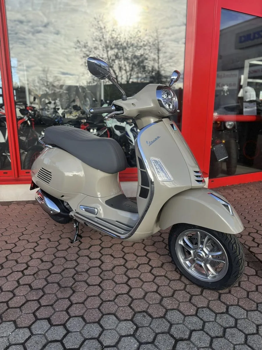 Vespa GTS 310