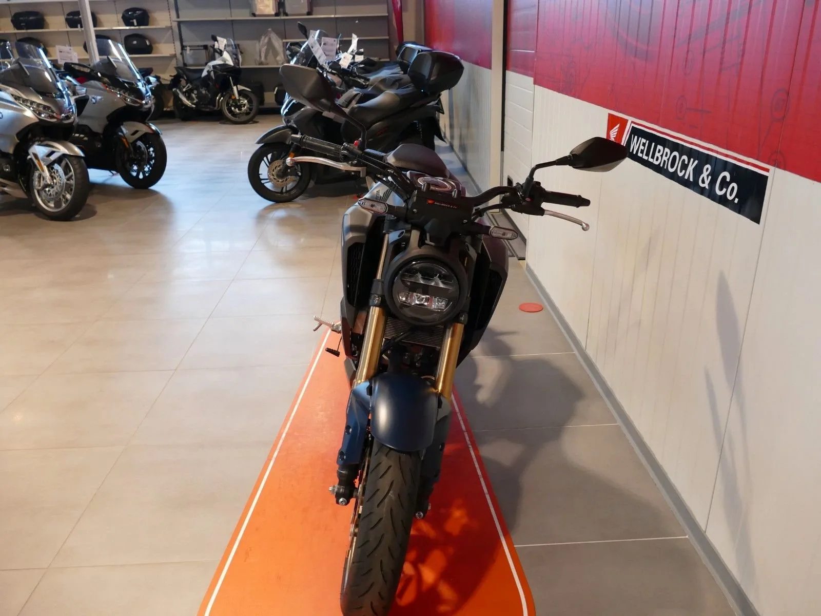 Honda CB125R ABS