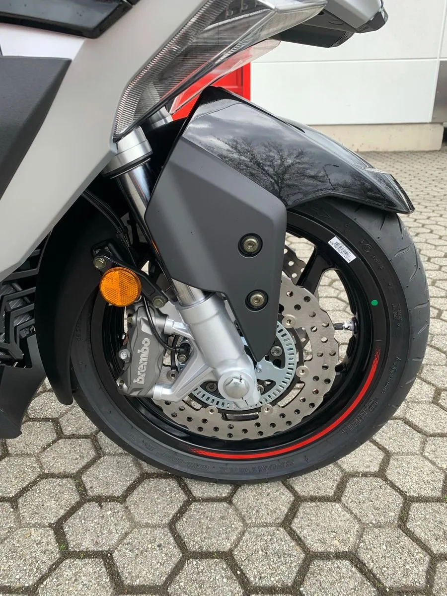 Kymco AK 550i ABS PREMIUM Kurven-ABS\*Tempomat\*Top\*