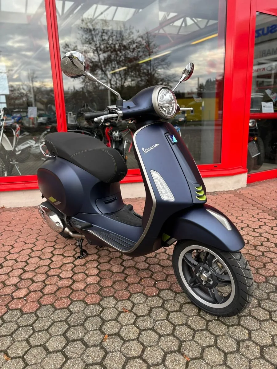Vespa Primavera Tech 125