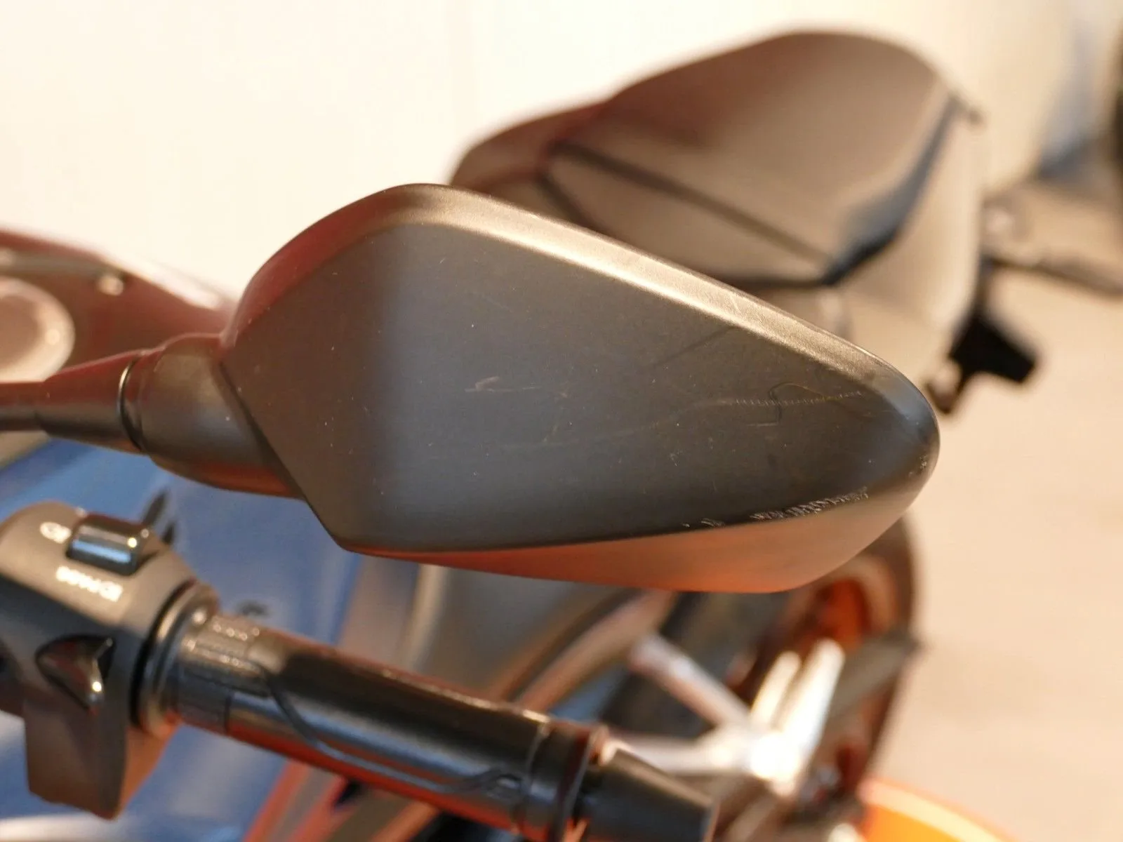 Honda CB125R ABS