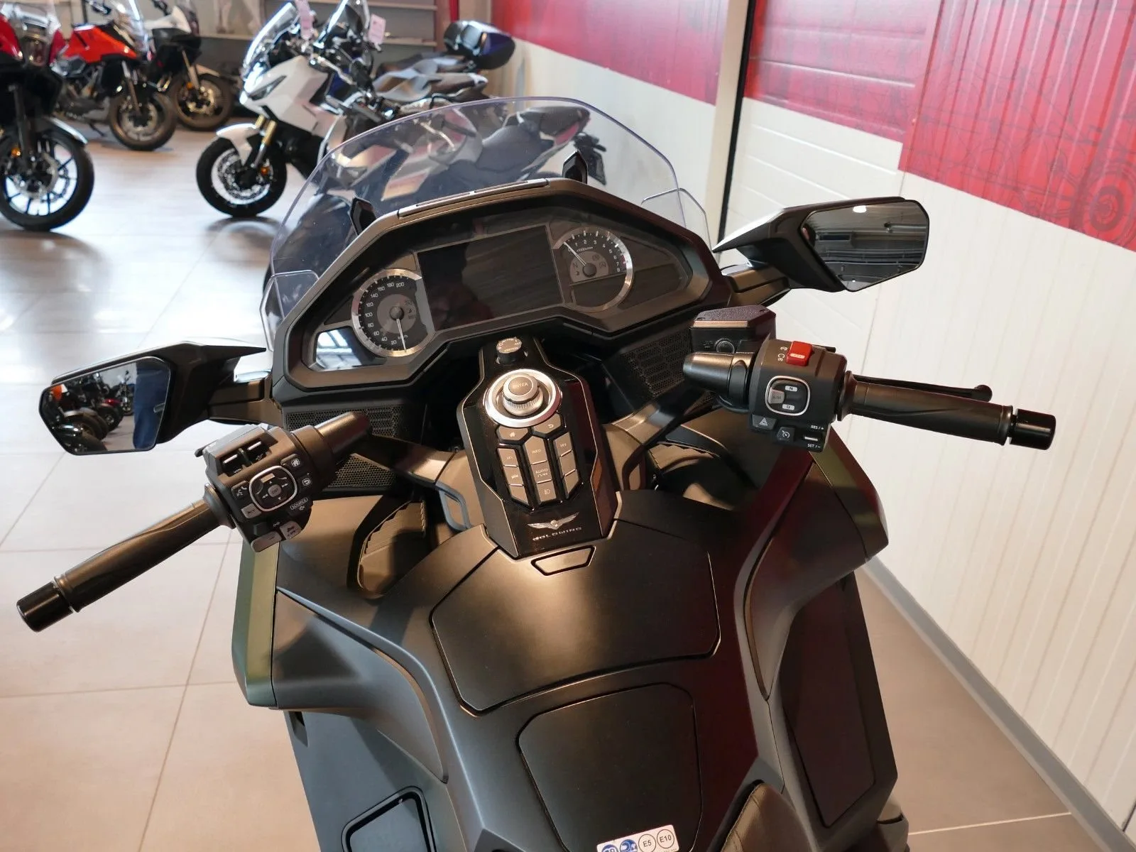 Honda GL 1800 Goldwing DCT Bagger ABS