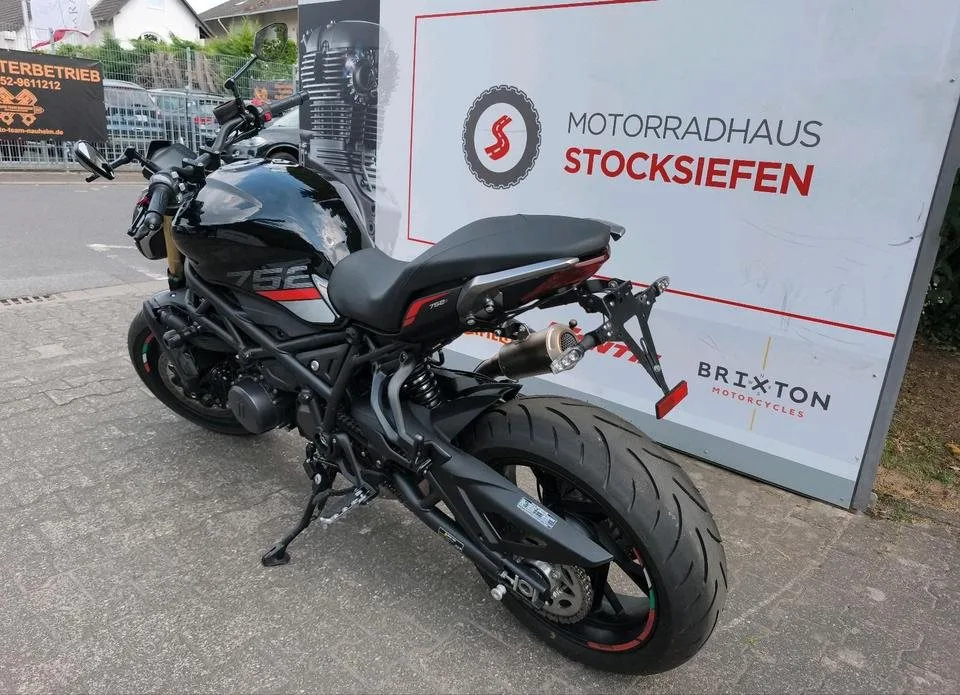 Benelli 752 S