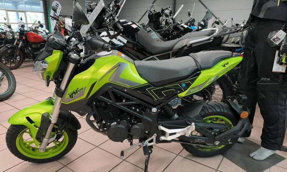 Benelli TnT 125