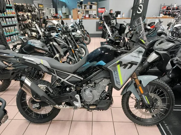 CFMOTO 450MT