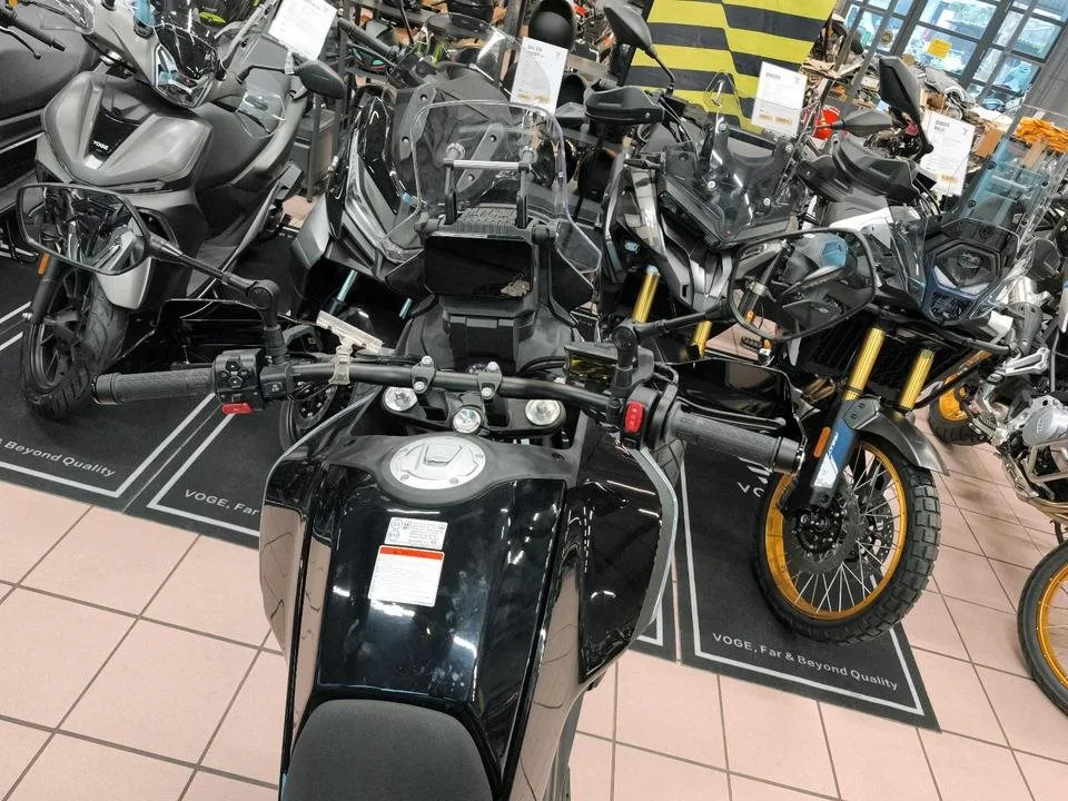 CFMOTO 450MT