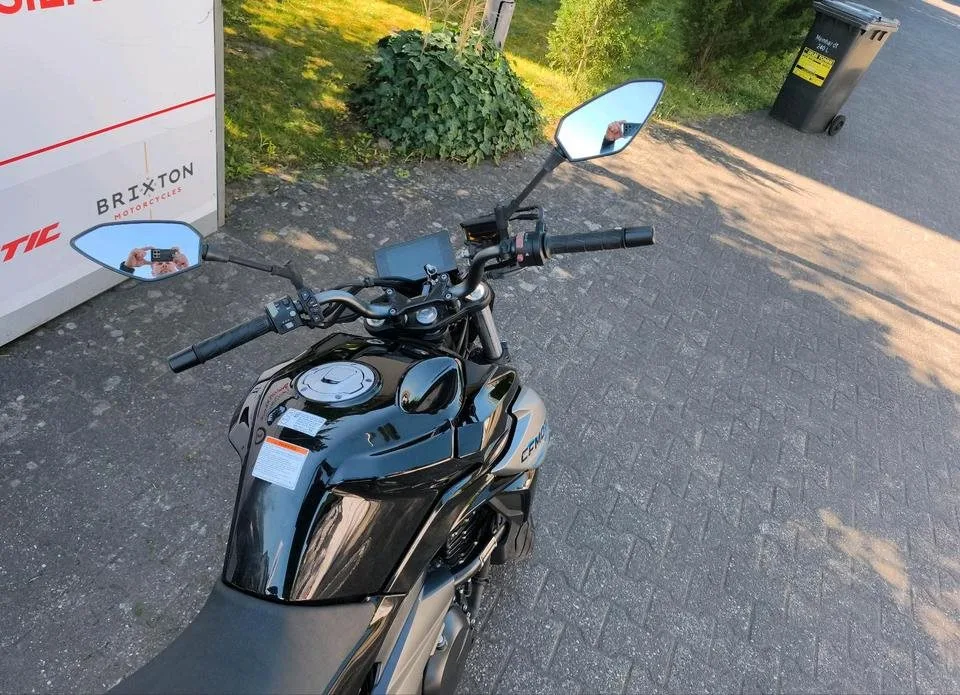 CFMOTO 650NK
