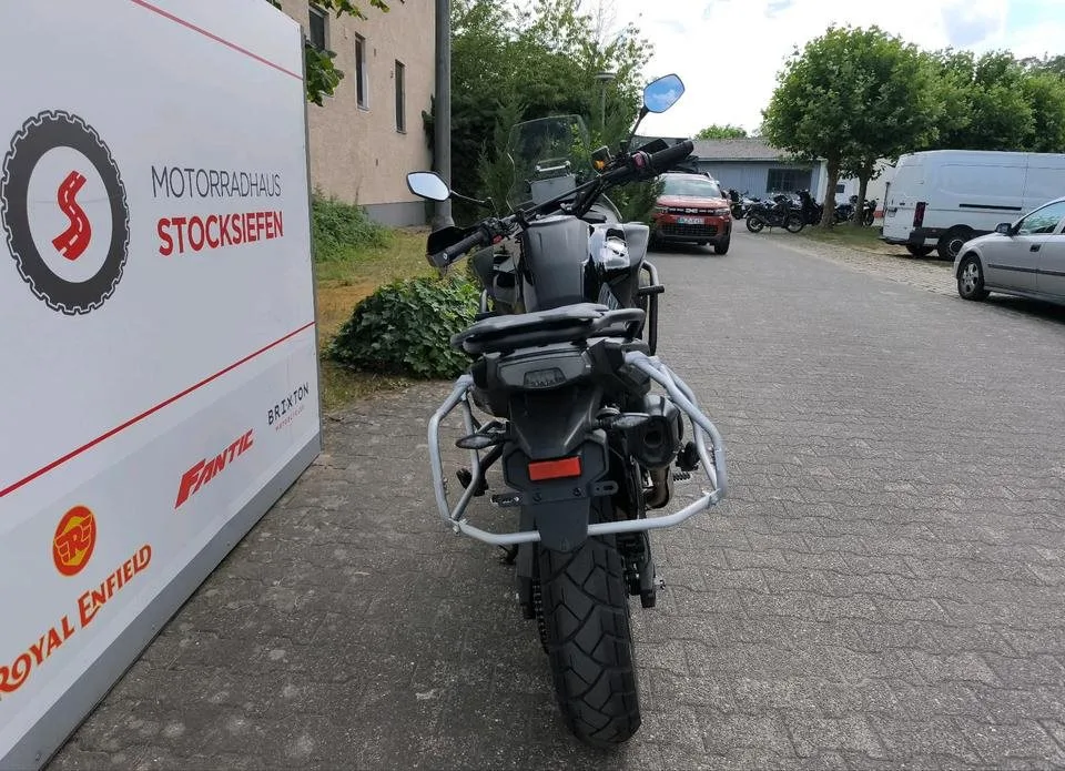 CFMOTO 700MT