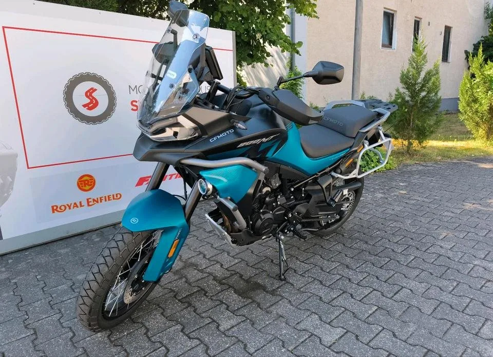 CFMOTO 800MT-ES