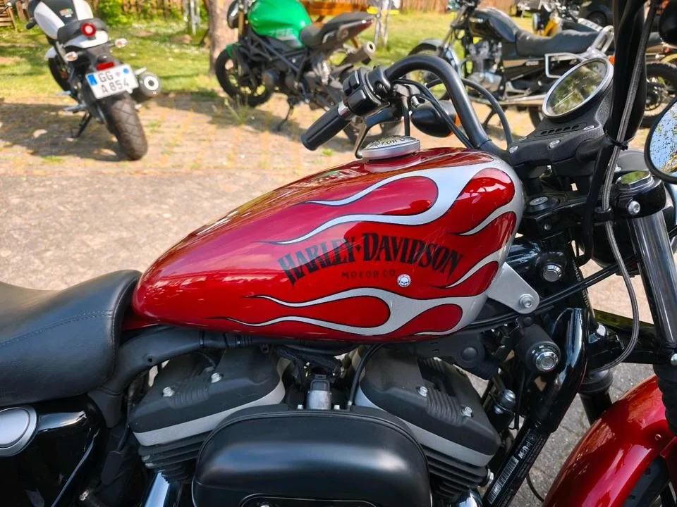 Harley-Davidson Sportster XL 883 N Iron