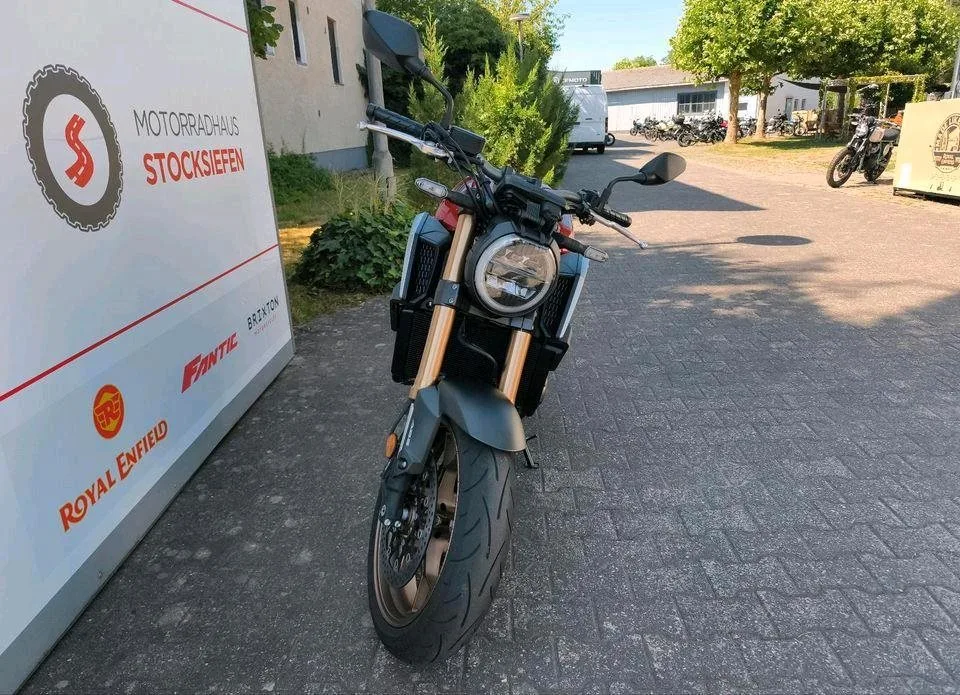 Honda CBR650R
