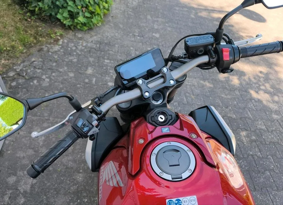 Honda CBR650R