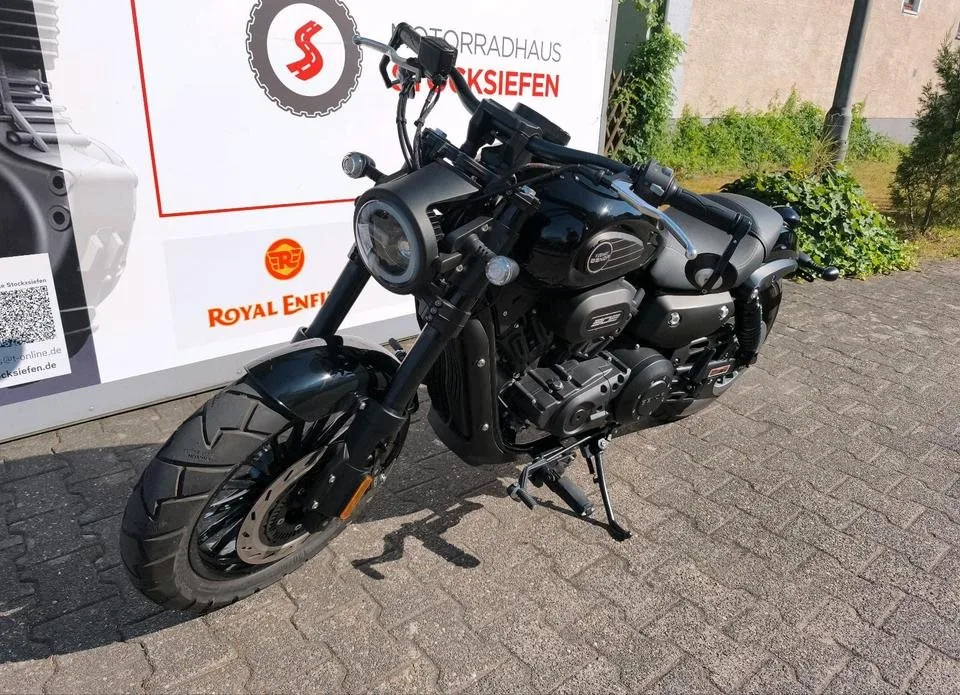 Keeway V302 C