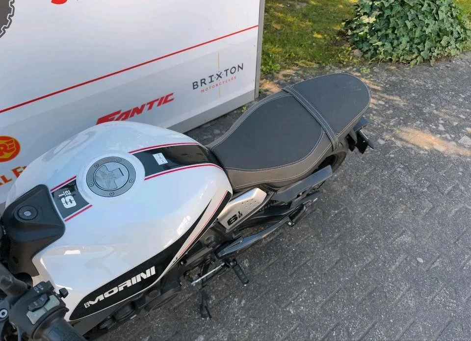 Moto Morini 6 1/2 Seiemmezzo STR