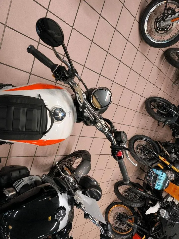 Royal Enfield Bear 650