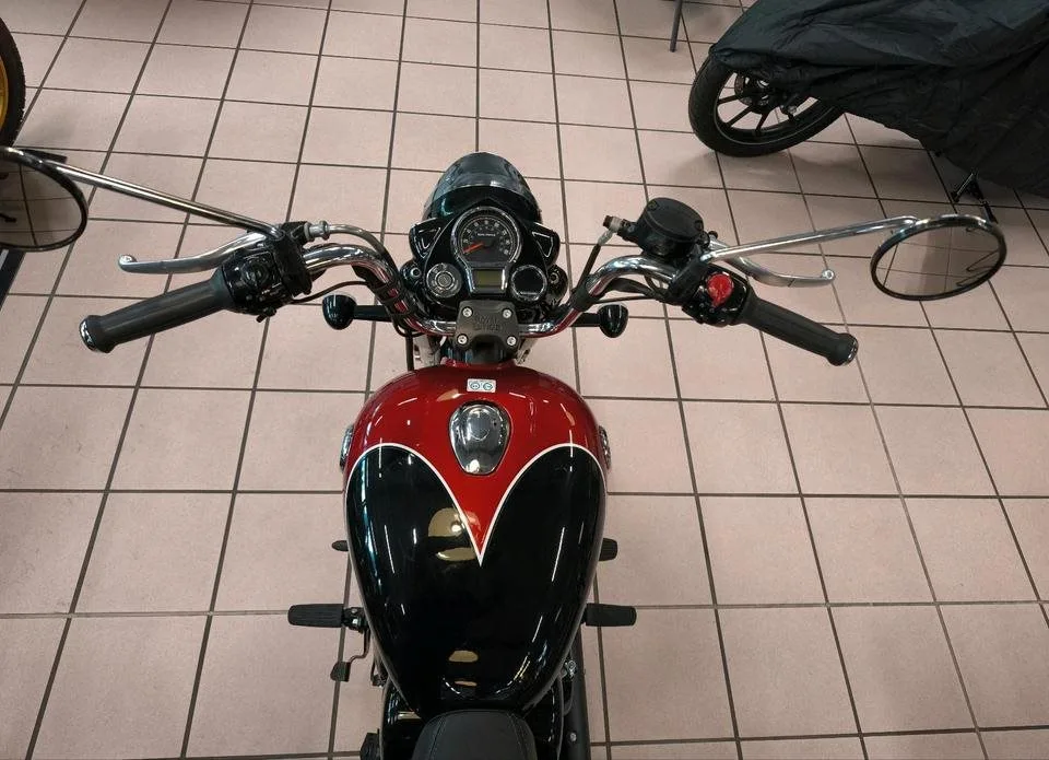 Royal Enfield Classic 350
