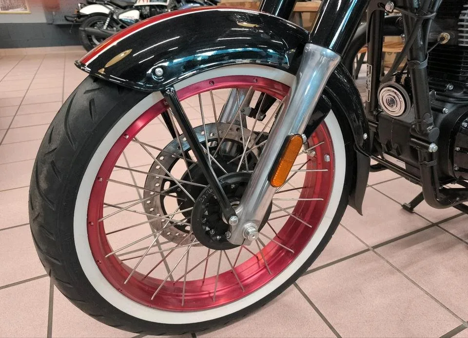 Royal Enfield Classic 350