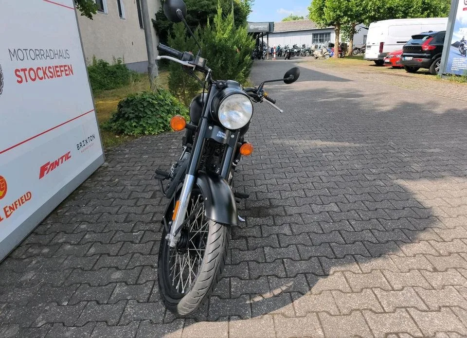 Royal Enfield Classic 500 EFI