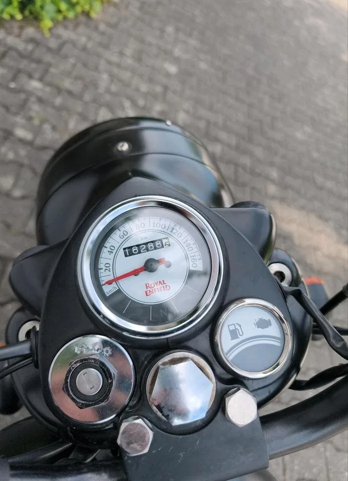 Royal Enfield Classic 500 EFI