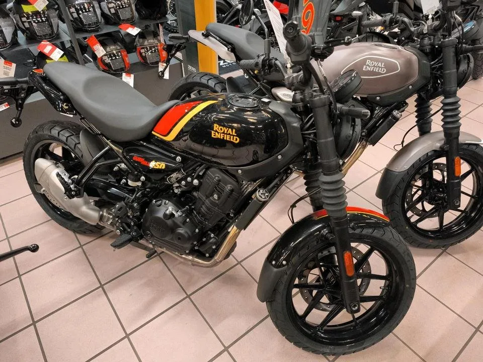Royal Enfield Guerrilla 450
