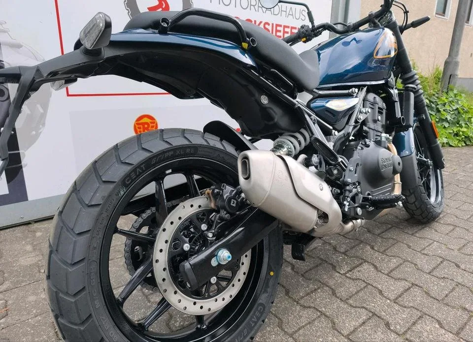 Royal Enfield Guerrilla 450
