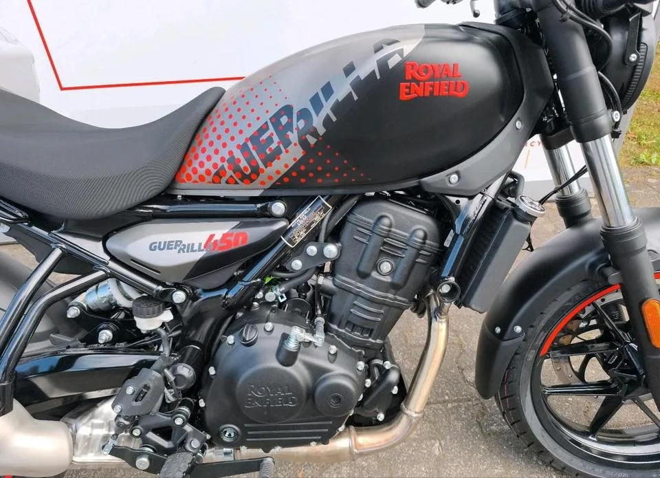 Royal Enfield Guerrilla 450