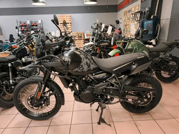 Royal Enfield Himalayan 450