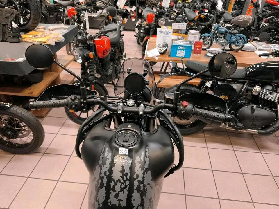 Royal Enfield Himalayan 450